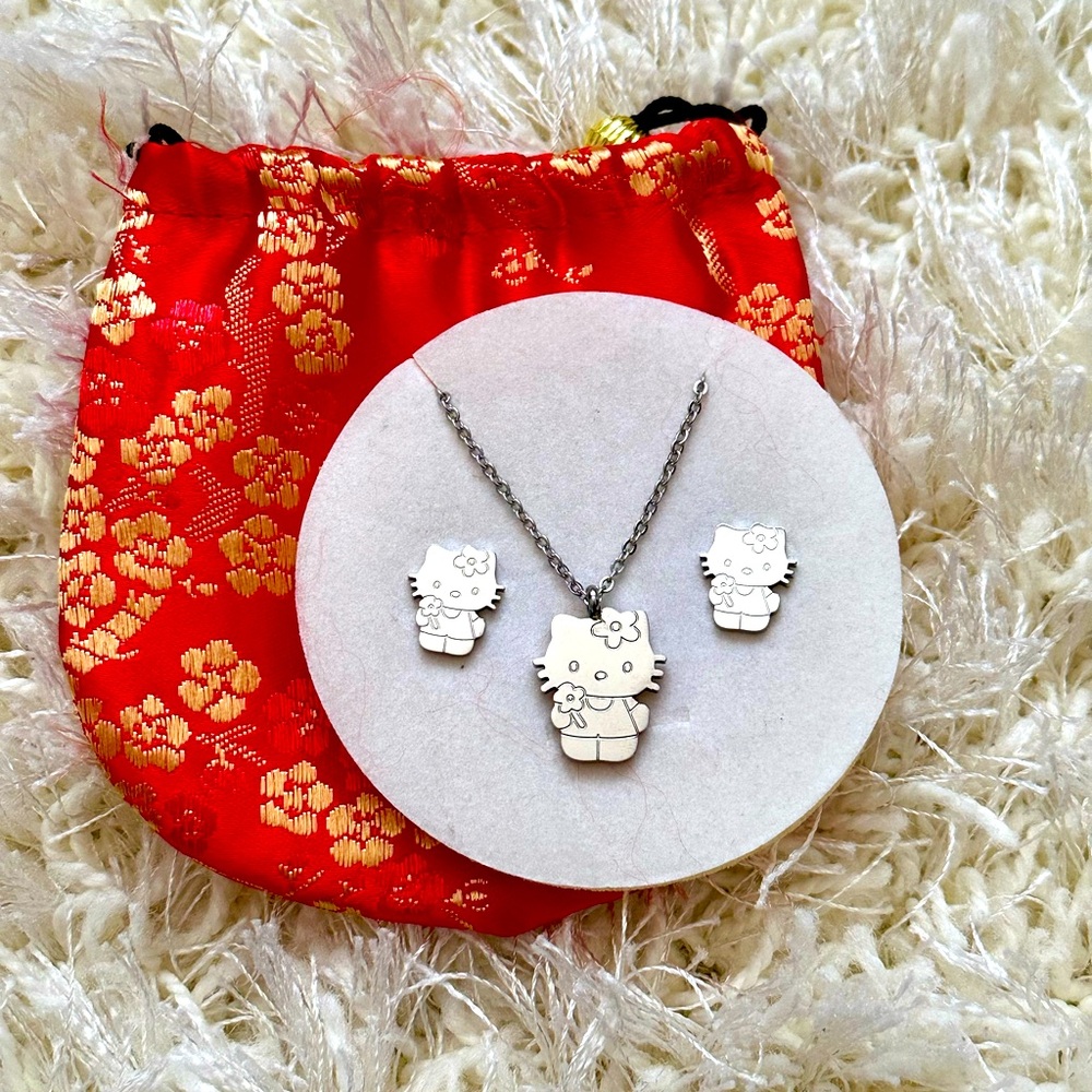 Hello Kitty Earrings and Necklace Set